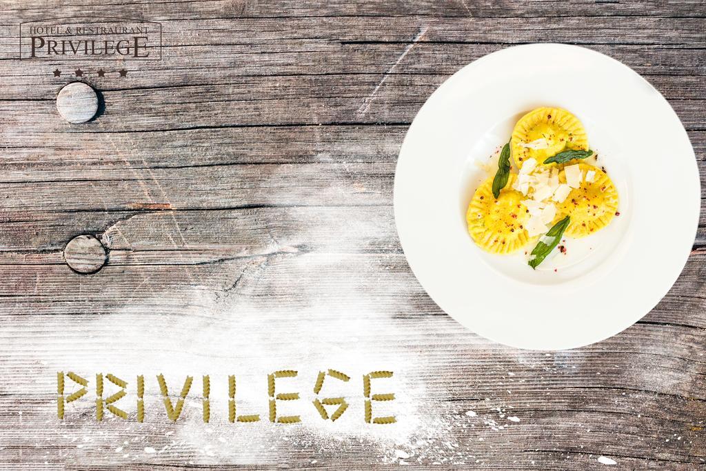 Privilege - Empire Hotels Group Кошице Екстериор снимка
